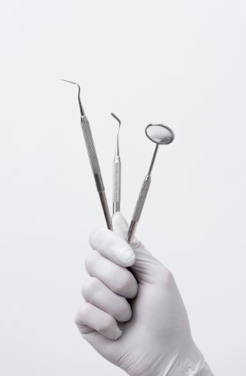 sorriso reabilitado com prótese de porcelana