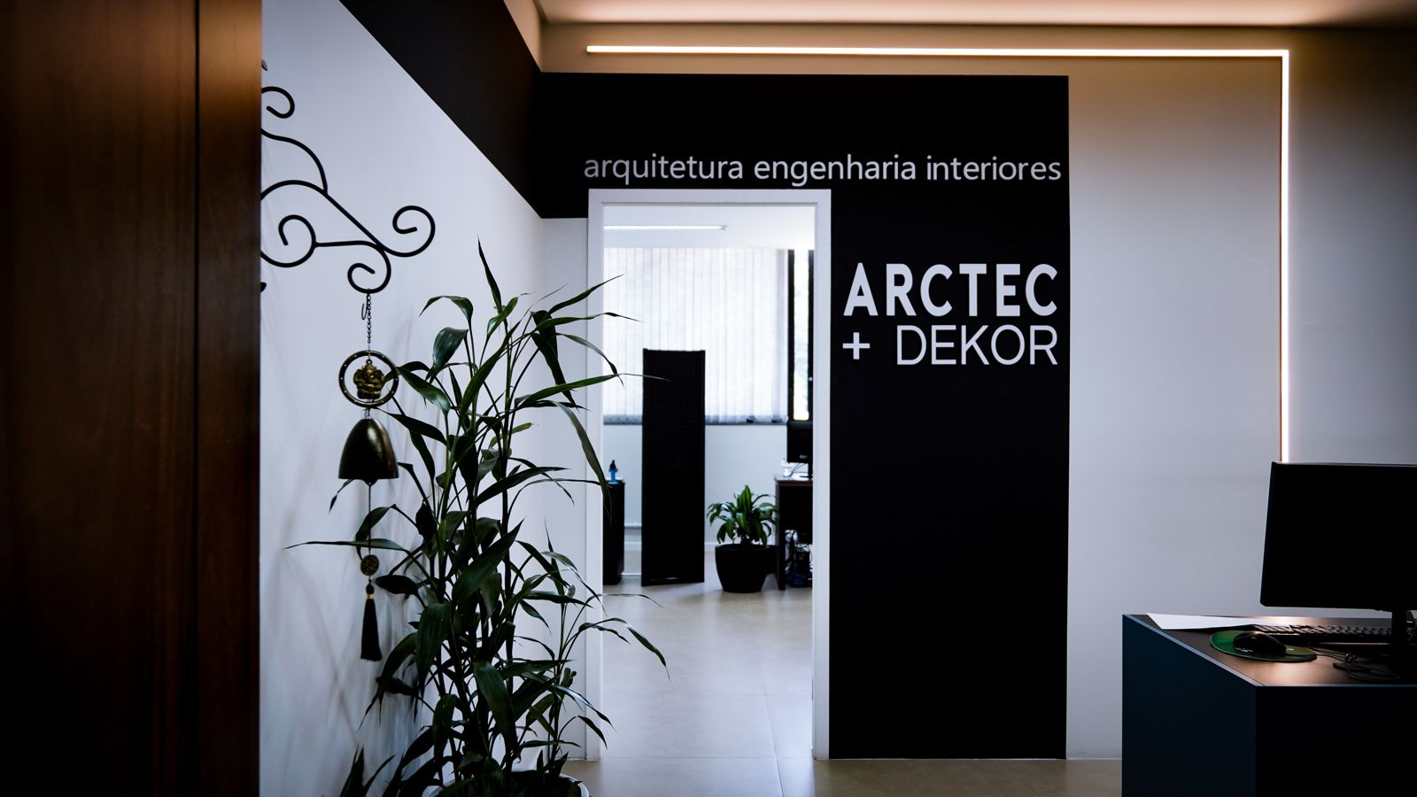 PLACEHOLDER - INSERIR FOTO REAL DA EQUIPE ARCTEC.DEKOR