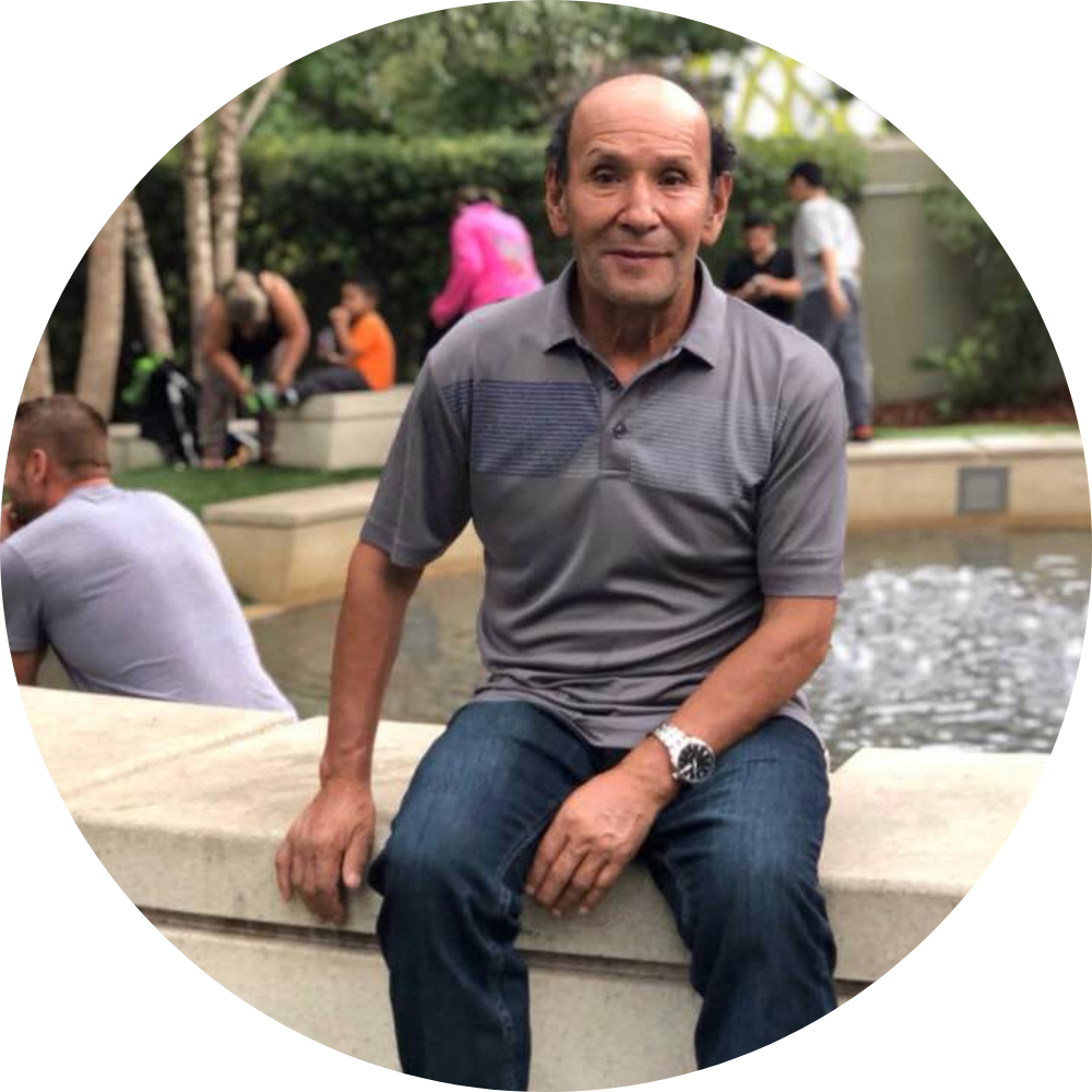 Roberto A.