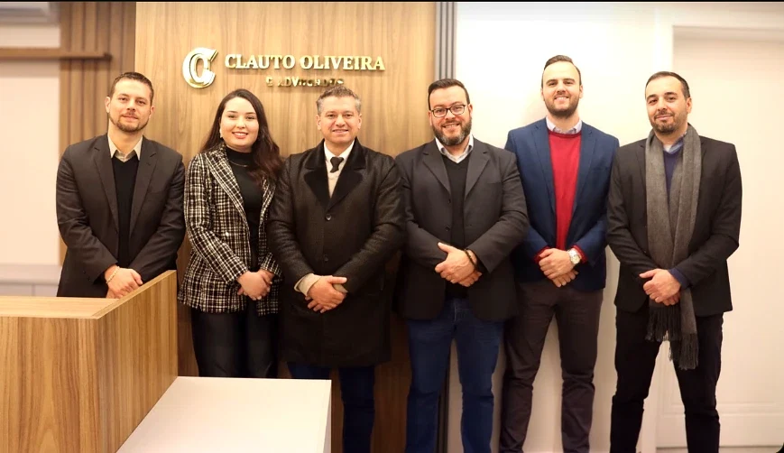 Equipe Clauto Oliveira & Advogados Associados