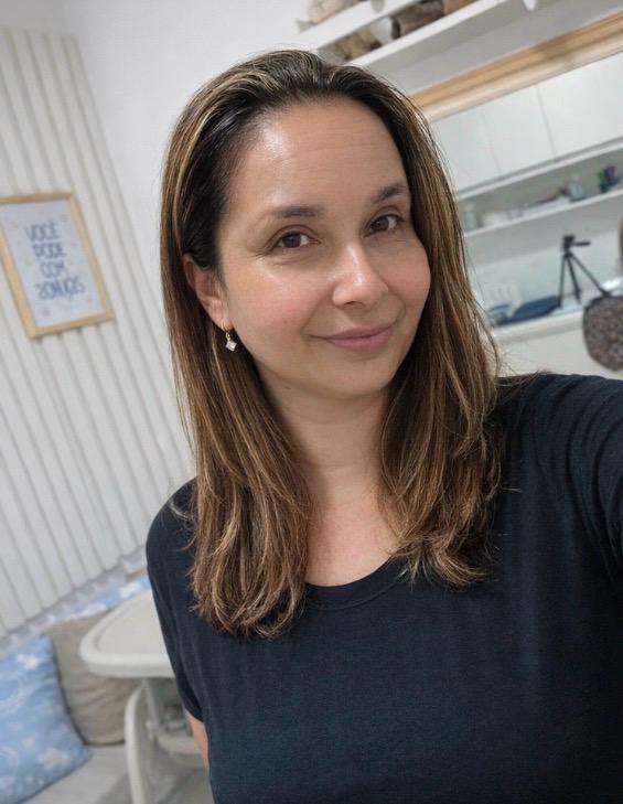 Lisiane Silveira no consultório em Santa Maria (RS)