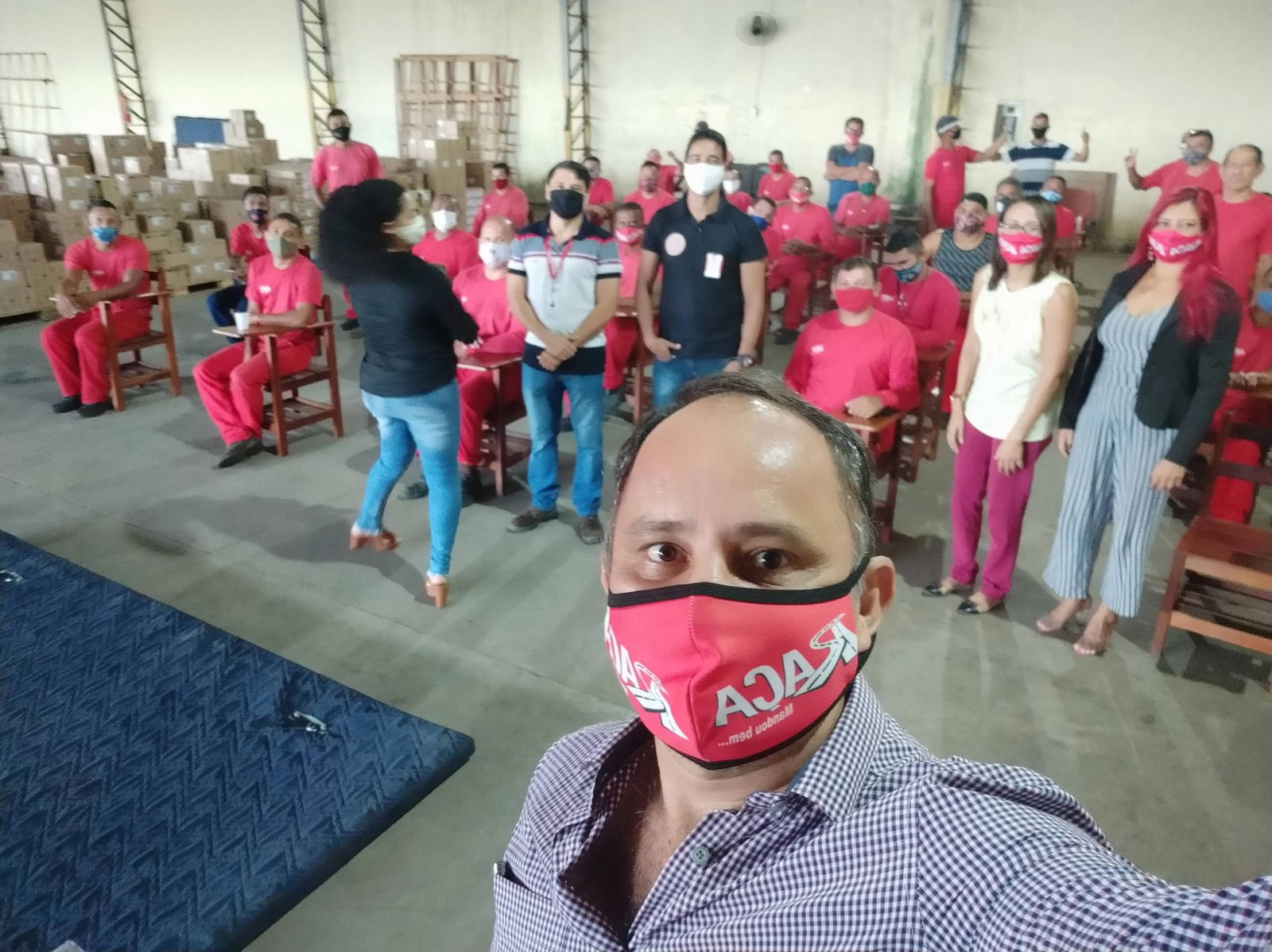 Encontro com uma equipa em ambiente operacional